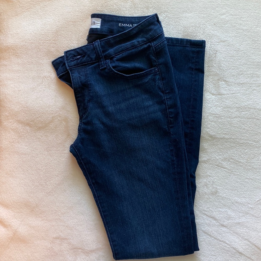 DL1961 Emma jeans. Like new dark wash